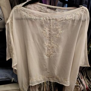 New York and Company white sheer poncho, one size.